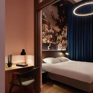https://hotel-marienhage.ihotelsrotterdam.com