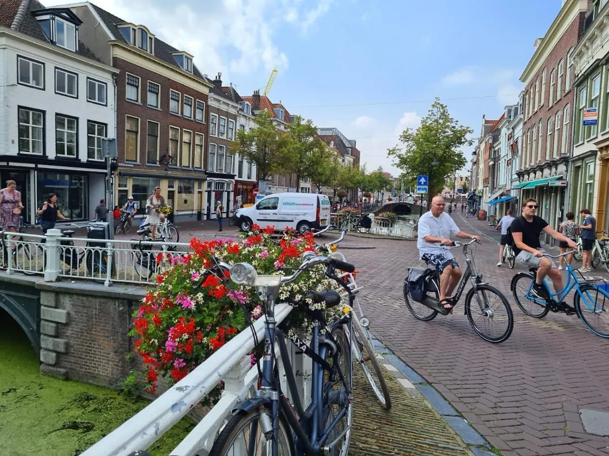 Hotel Bridges House Delft